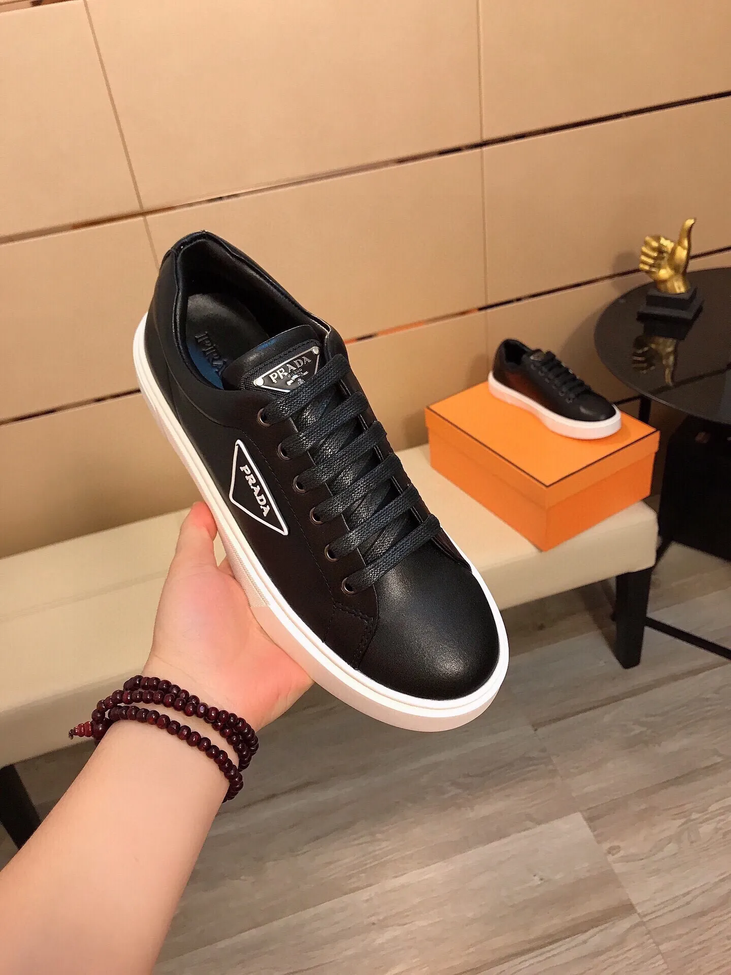 Ex-factory price 360🔥🆕Prada [Prada] latest casual and fashionable men's shoes👟hot style💥simple and elegant style, exclusive for trendy men. Unique latest brand elements👑, fashionable and generous, original imported cowhide fabric, genuine leather lining, super comfortable and wear-resistant outsole, classic model taken in kind, size: 38-44